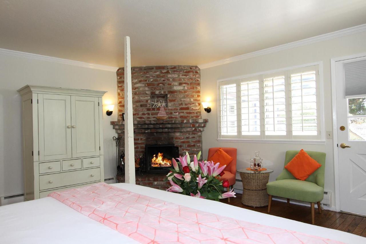 Lamp Lighter Inn And Sunset Suites Carmel-by-the-Sea Extérieur photo
